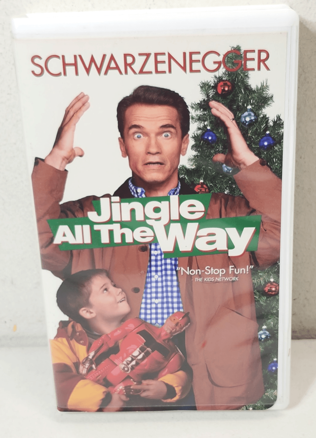 Christmas Movie VHS Jingle All The Way starring Arnold Schwarzenegger