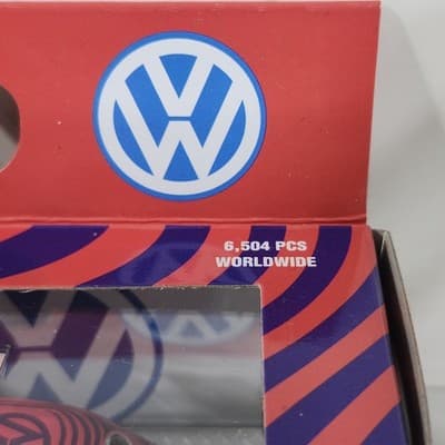 M2 Machines 1953 Volkswagen Beetle Deluxe Psychedelic Purple and Pink Toy NEW - Thumbnail 4