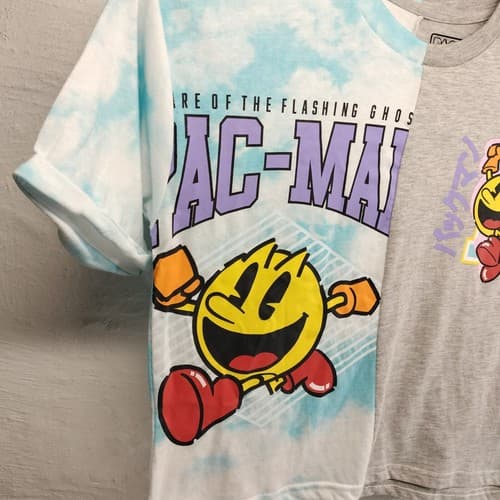 Pacman Women's Small Cartoon Graphic TShirt Gamer Tee NEW - Thumbnail 2