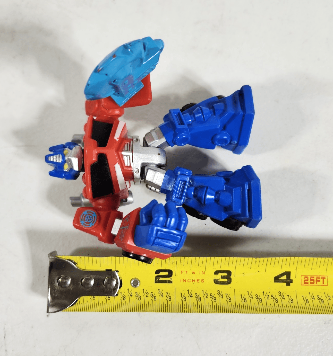 Playskool Heroes Transformers Rescue Bots Optimus Prime Figure Toy - Thumbnail 4