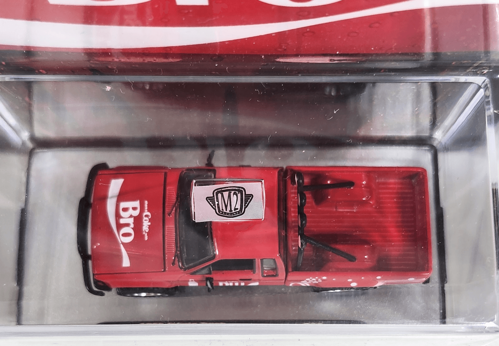 M2 Machines Coca-Cola 1985 Toyota Truck Red 1/64 Toy Vehicle NEW - Thumbnail 3