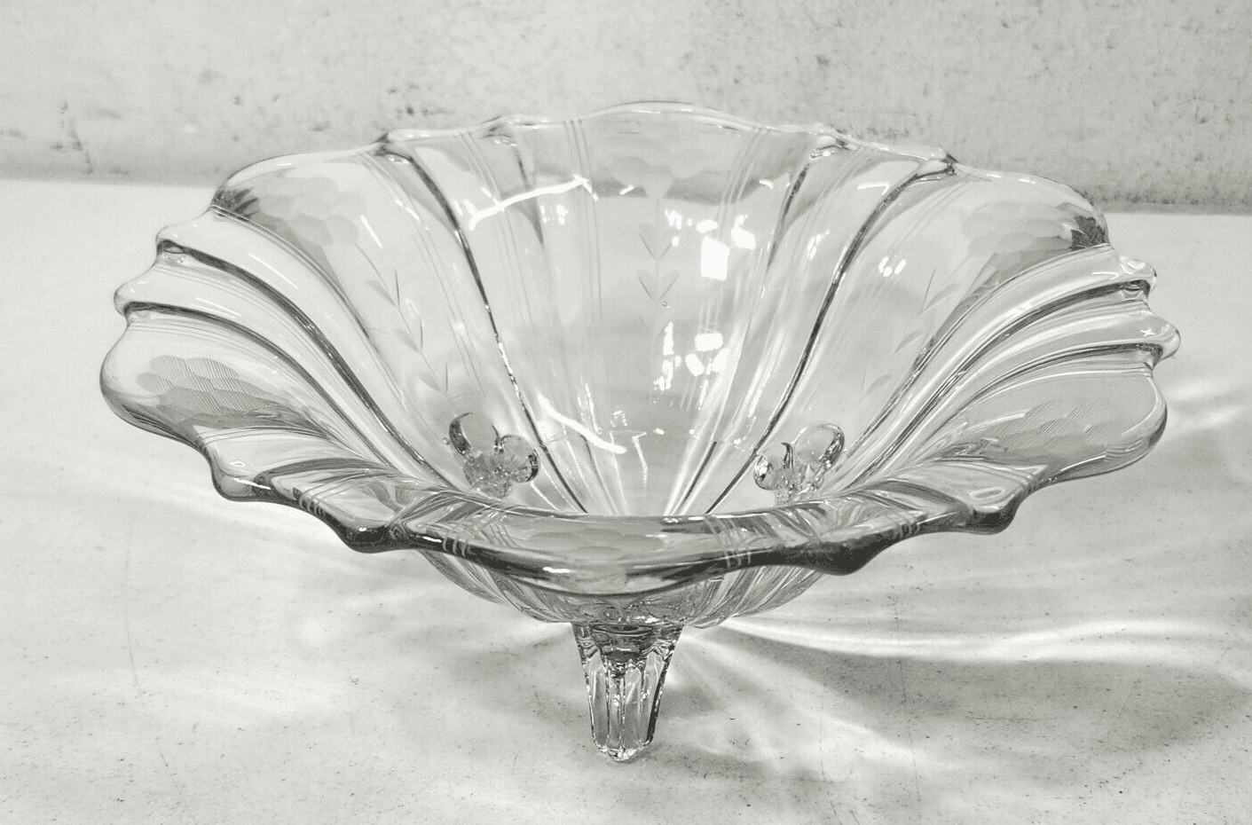 Vintage Fostoria Glass Clear Baroque Shape 3-Toed Bon Bon Candy Dish 8.5" - Thumbnail 5