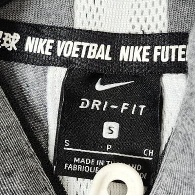 Women’s Nike F.C Football Pullover Shirt Size Small Gray Long Sleeve - Thumbnail 7