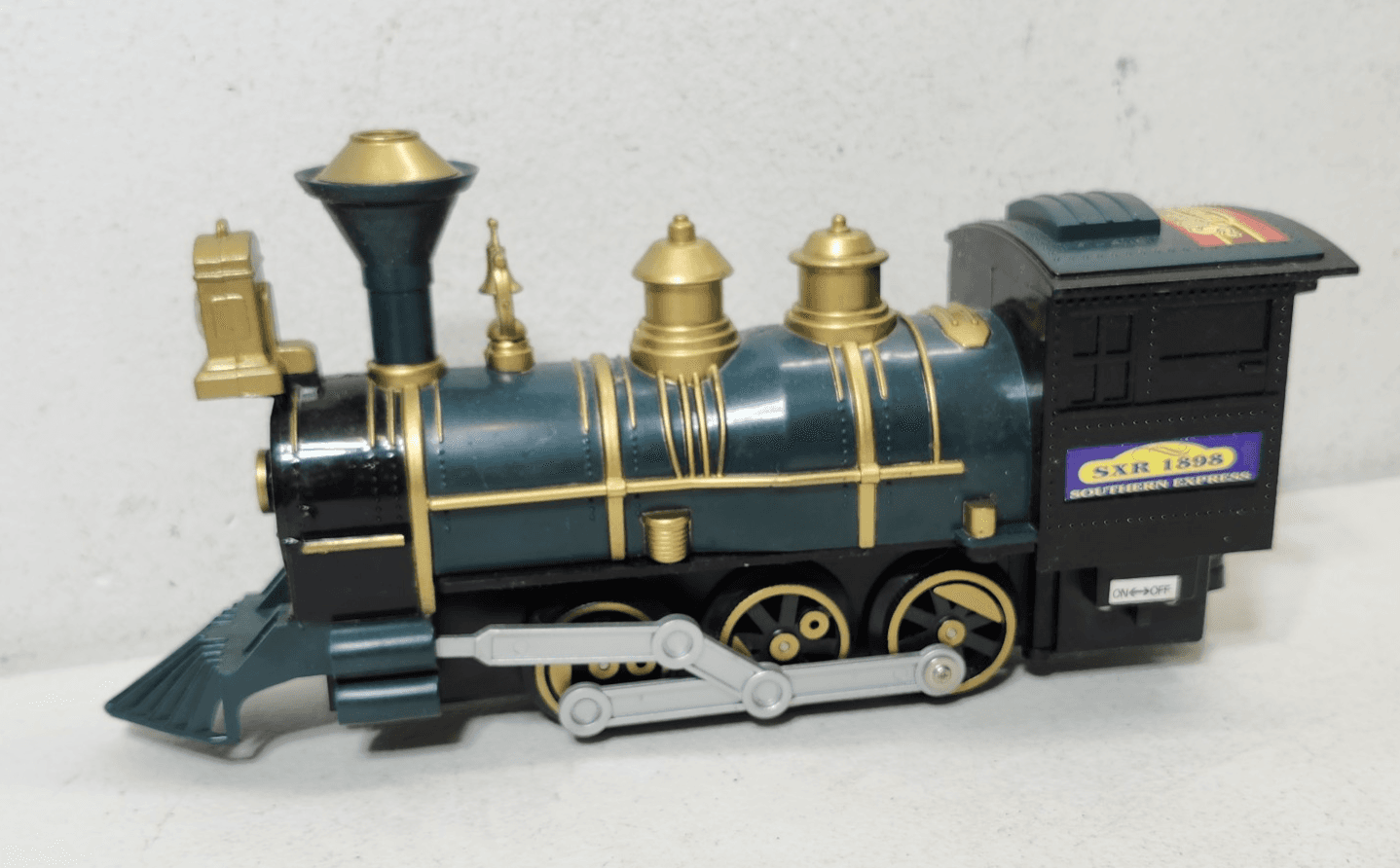 Vintage Southern Express Train SXR 1898 Locomotive Green - Thumbnail 3