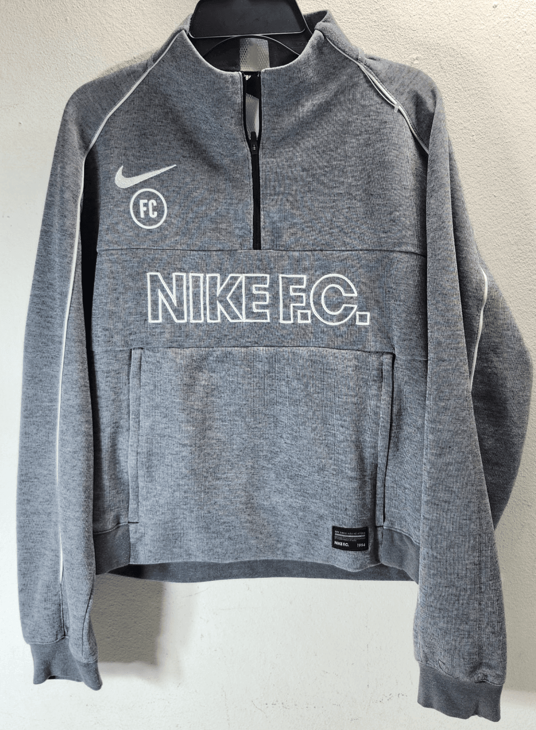 Women’s Nike F.C Football Pullover Shirt Size Small Gray Long Sleeve - Thumbnail 5
