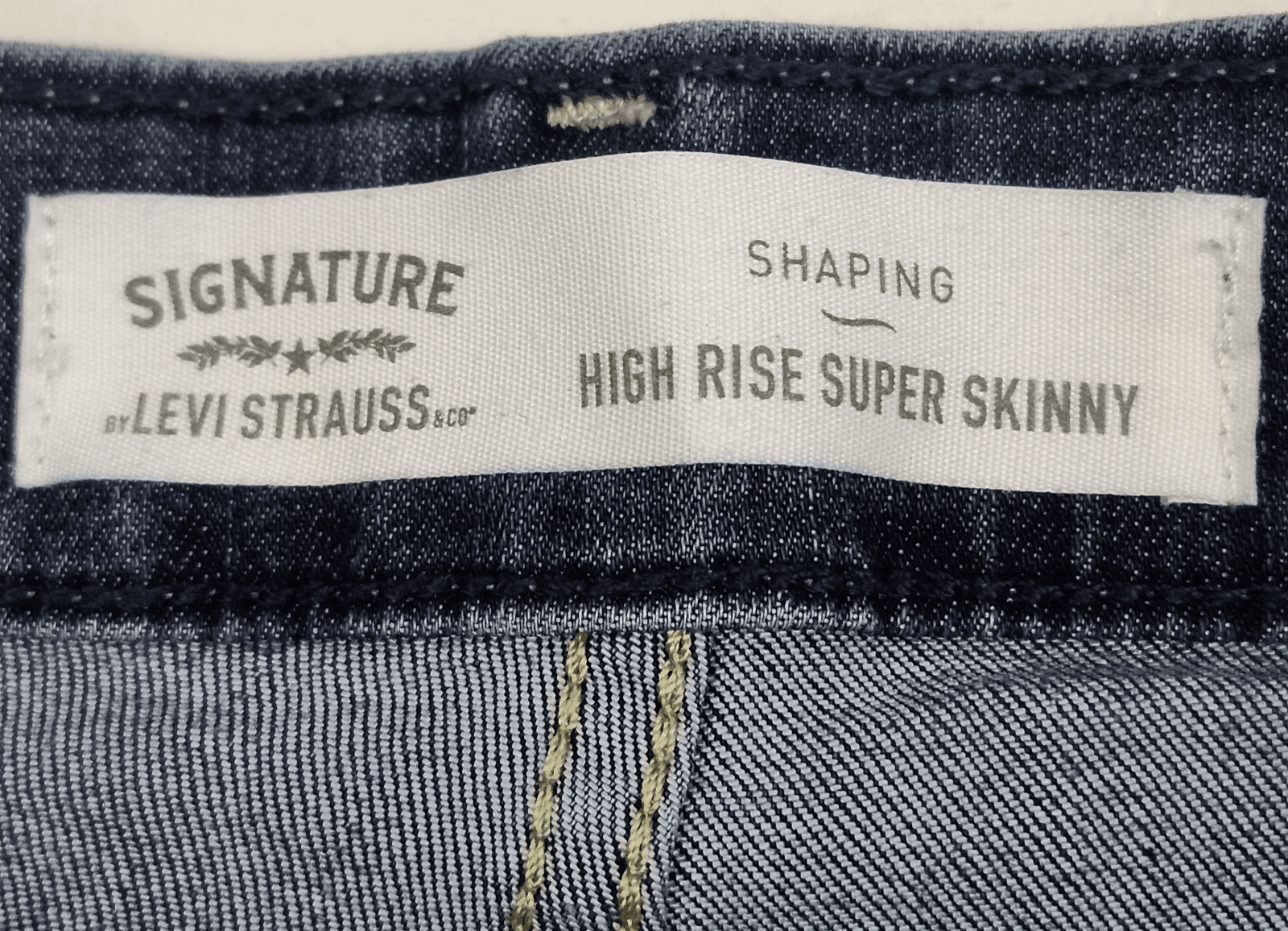 Signature Levi Strauss High Rise Shaping Super Skinny Jeans Size 8 W 29 - Thumbnail 7
