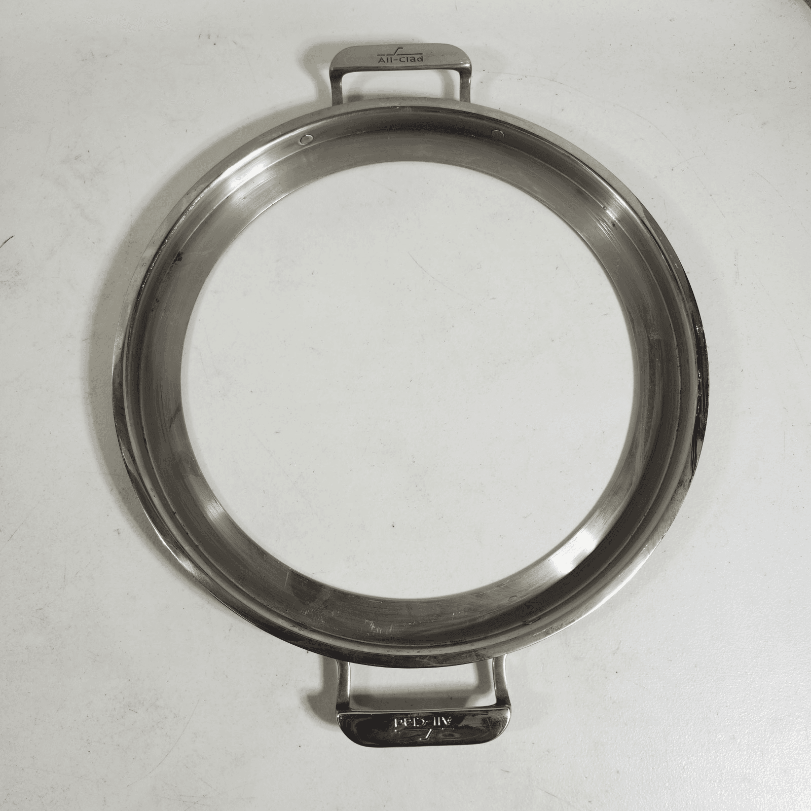 All Clad 13" Pizza Baker Stone With Stainless Steel Frame Serving Tray Handles - Thumbnail 2