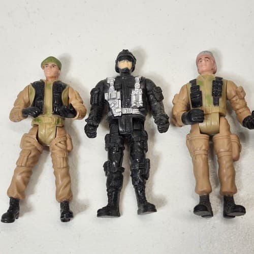 Army Action Figures World Peace Keepers Soldiers Men Kids Toy Lot of 5 - Thumbnail 3