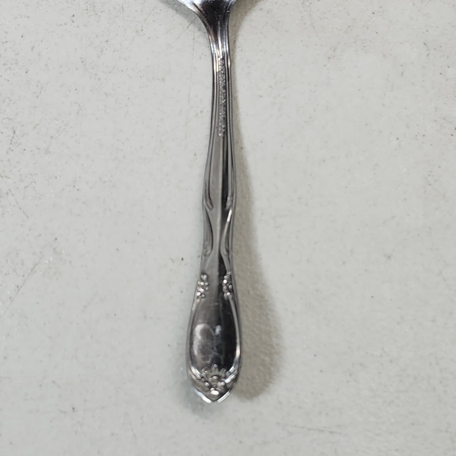 Superior Stainless Steel Flatware Pierced Cake Pie Server 8.75" Tulip MCM - Thumbnail 6