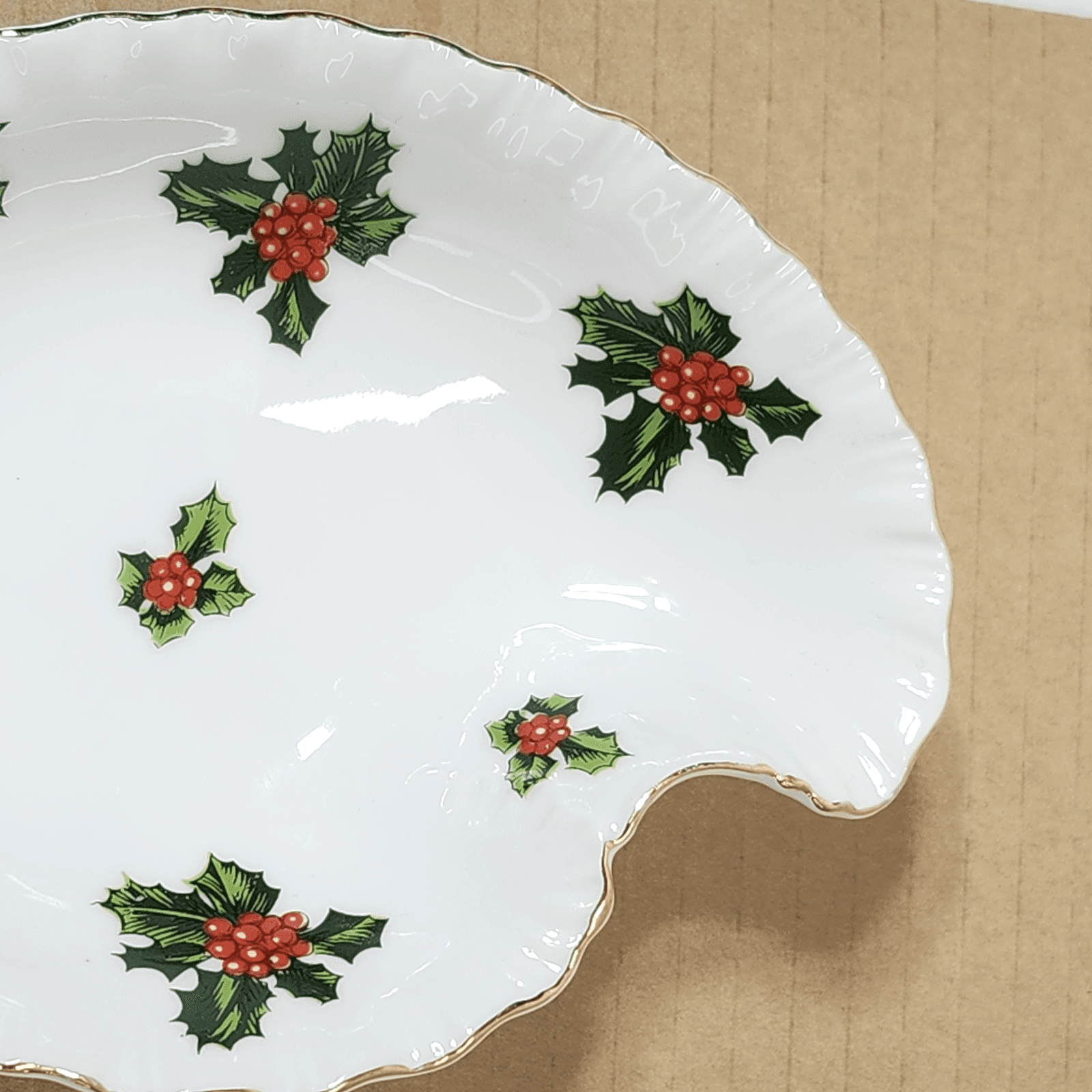 Vintage Lefton Christmas Holly Leaf Candy Dish White With Gold Trim Japan - Thumbnail 7