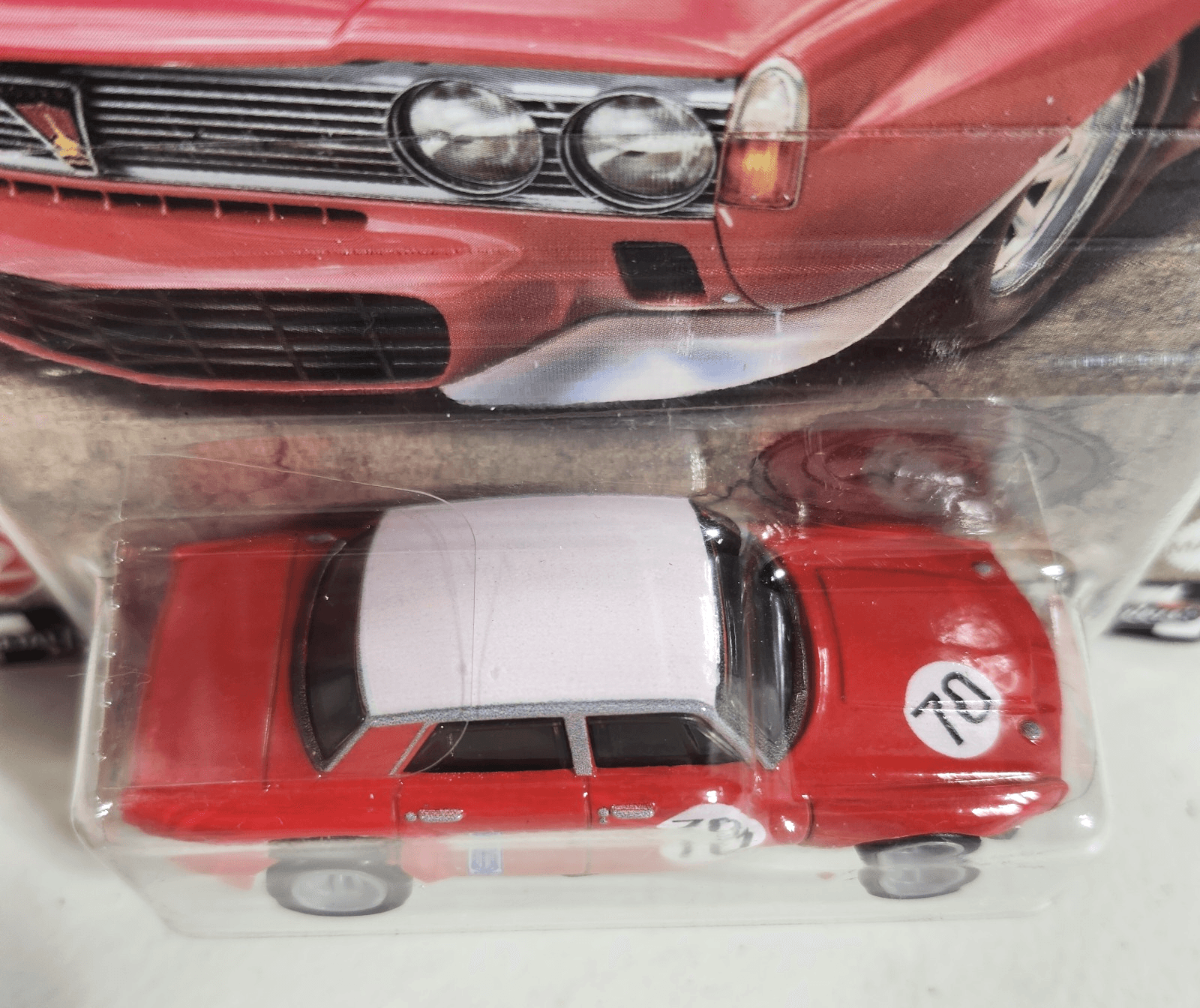 Hot Wheels Boulevard '70 Rover P6 Group 2 Red Car 1/64 Premium Toy Vehicle NEW - Thumbnail 4