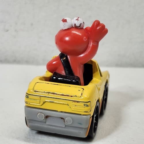 Mattel Sesame Workshop Elmo Car Kids Toy Vehicle Yellow Diecast - Thumbnail 4