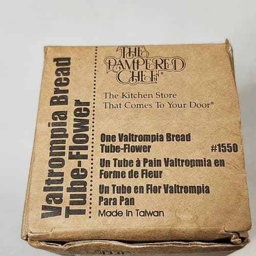 The Pampered Chef Valtrompia Bread Tube Heart Star Flower Shaped NEW - Thumbnail 5