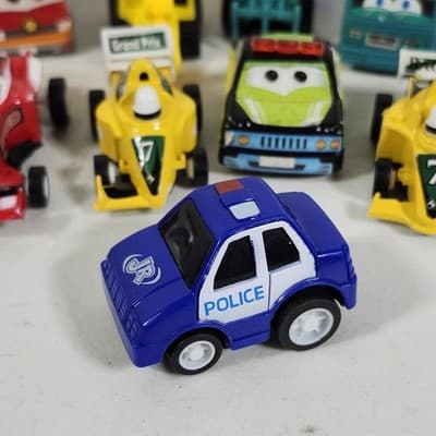 19 Pull Back Speeder Cars Kids Toy Vehicles Bundle Lot Police Bus Construction - Thumbnail 3