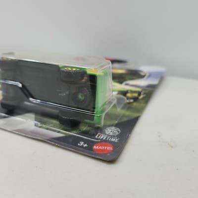 Matchbox Jurassic World Rebirth Ford Explorer #5 Car 1/64 Toy Vehicle NEW - Thumbnail 6