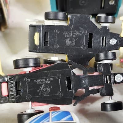 19 Pull Back Speeder Cars Kids Toy Vehicles Bundle Lot Police Bus Construction - Thumbnail 15