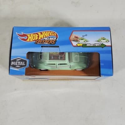 Hot Wheels Pullback Speeders Volkswagen Beetle Type 1 Kafer Car Toy NEW - Thumbnail 5