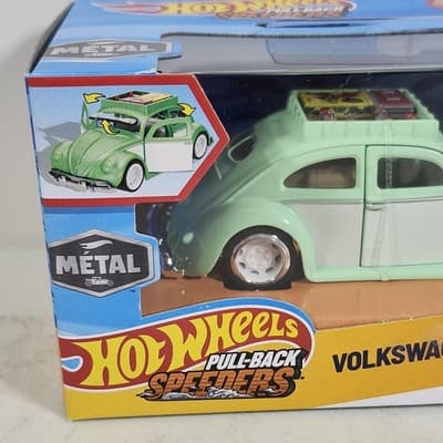 Hot Wheels Pullback Speeders Volkswagen Beetle Type 1 Kafer Car Toy NEW - Thumbnail 3