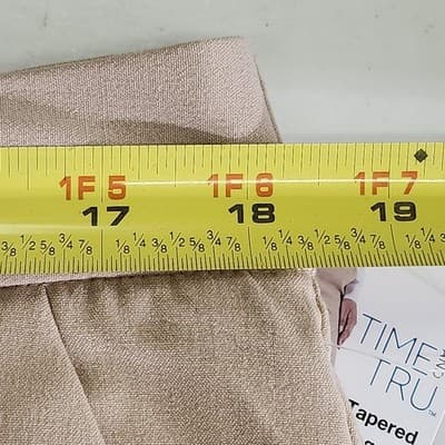 Time and Tru Women's XL Tapered Pants Beige Pull On Stretch With Pockets NEW - Thumbnail 2
