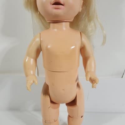 Mattel Doll 1976 Grows taller 19" Blonde Blue eyes Open Mouth Teeth - Thumbnail 3