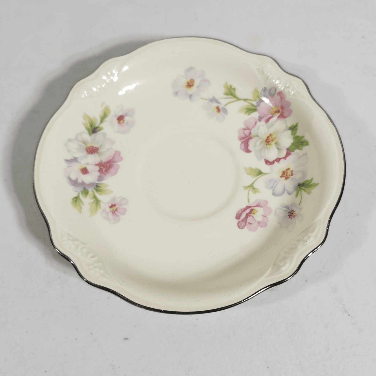 Vintage Homer Laughlin Virginia Rose Saucer Plate 6" - Thumbnail 2