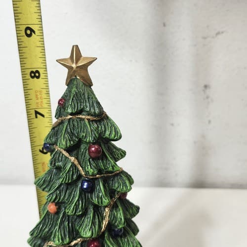 Seasonal Elements Christmas Tree Statue With Dog & Presents Home Decor - Thumbnail 7