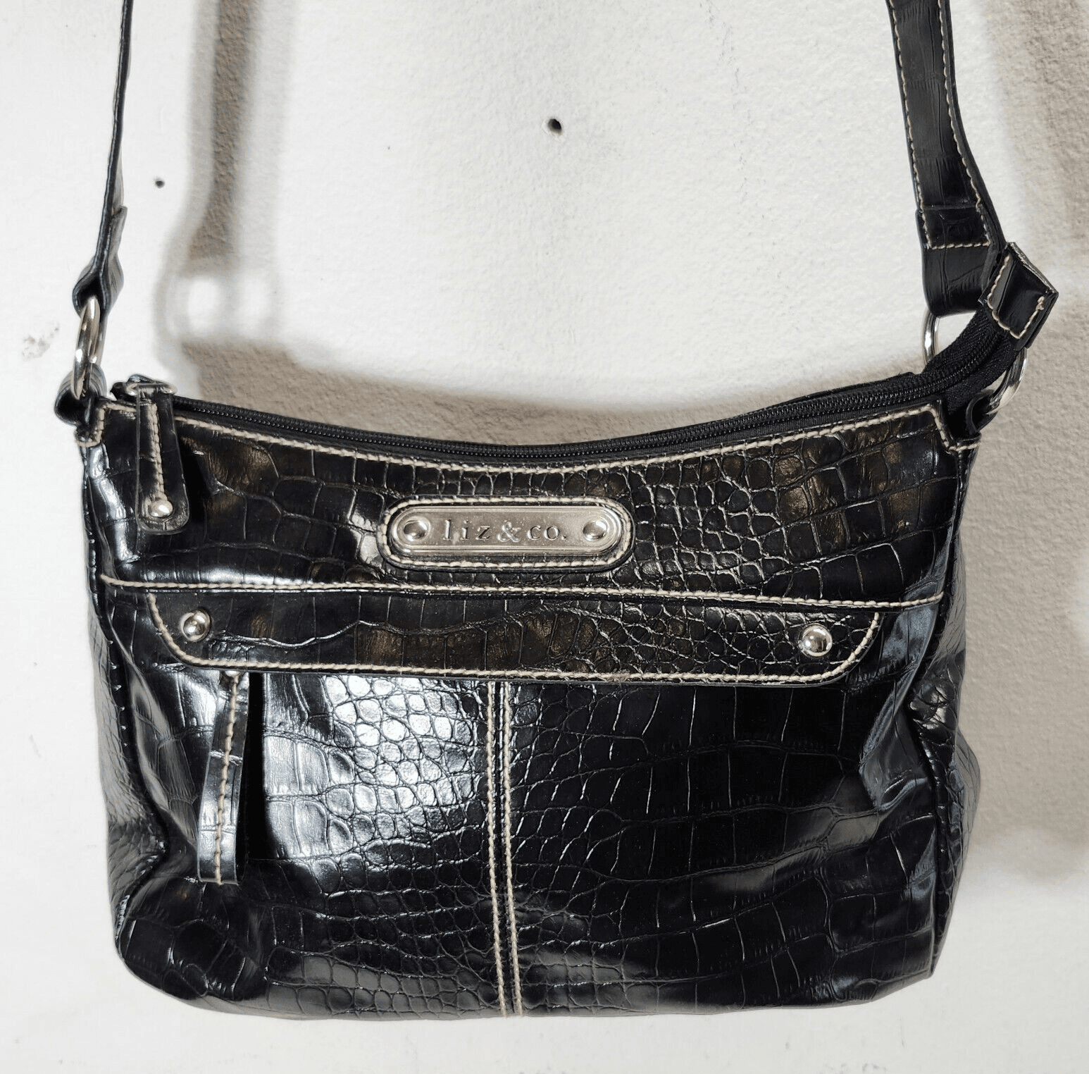 Liz & Co Womens Faux Leather Shiny Shoulderbag Purse Black Silver - Thumbnail 3