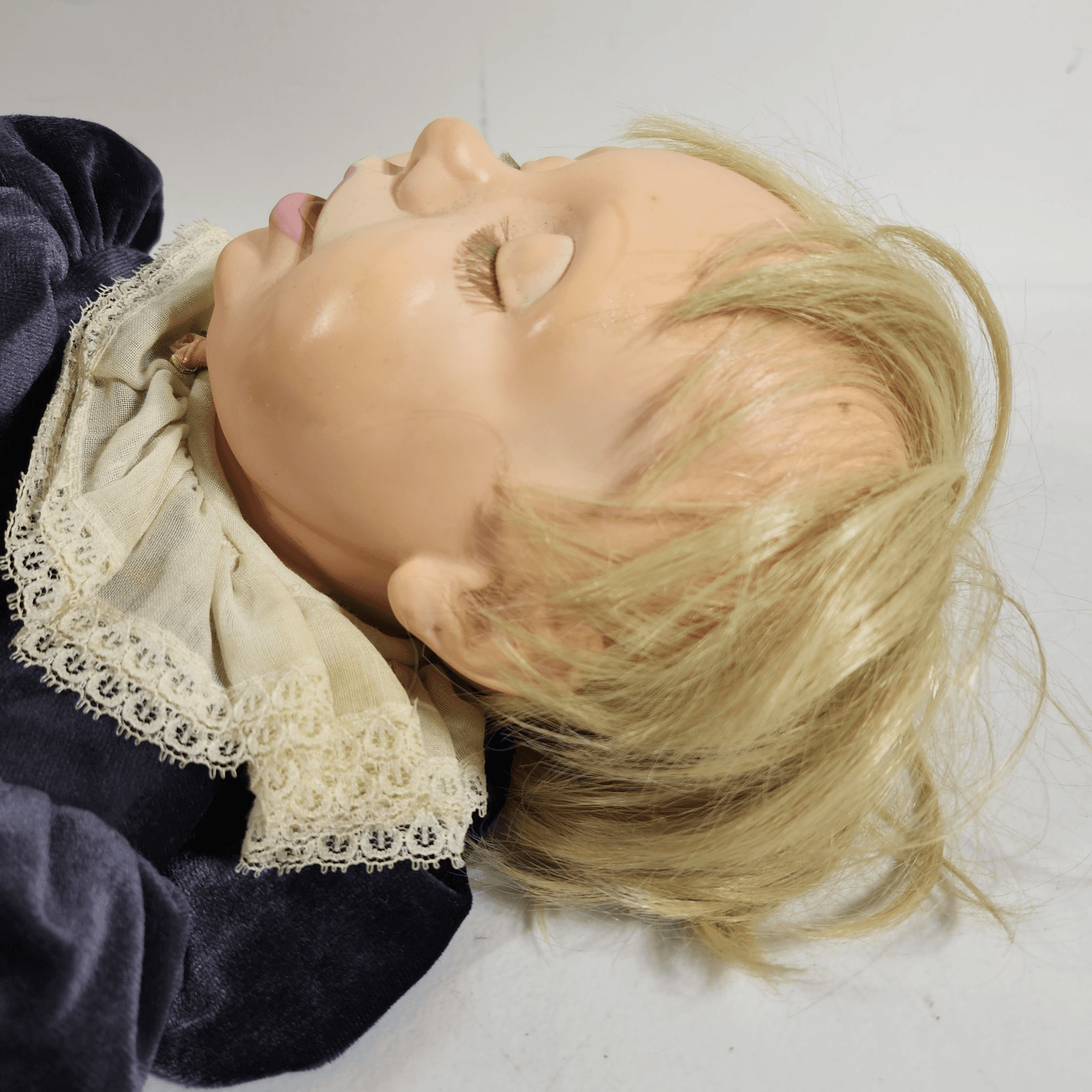 1984 Hasbro Real Baby J Turner Sleeping Closed Eyed Blonde Hair Weighted Doll - Thumbnail 8