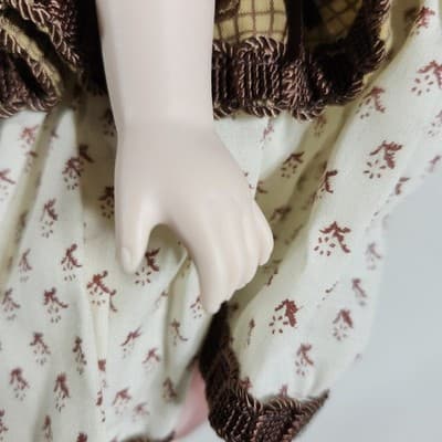 Vintage Porcelain Heritage Doll 16" Cloth Body Dress Hat With Basket - Thumbnail 8