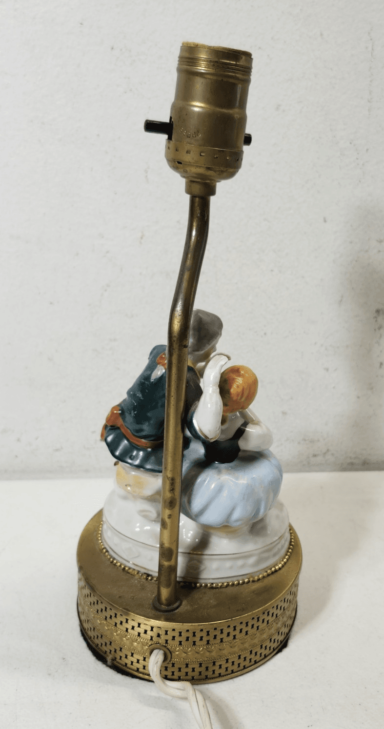 Vintage Lamp Victorian Figures Home Decor 12" Dresden Porcelain Style - Thumbnail 8