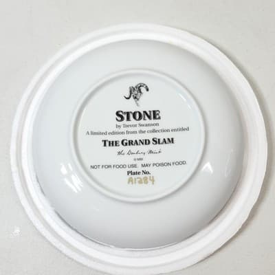 Danbury Mint Sheep Collector Plate The Grand Slam by Trevor Swanson - Thumbnail 4