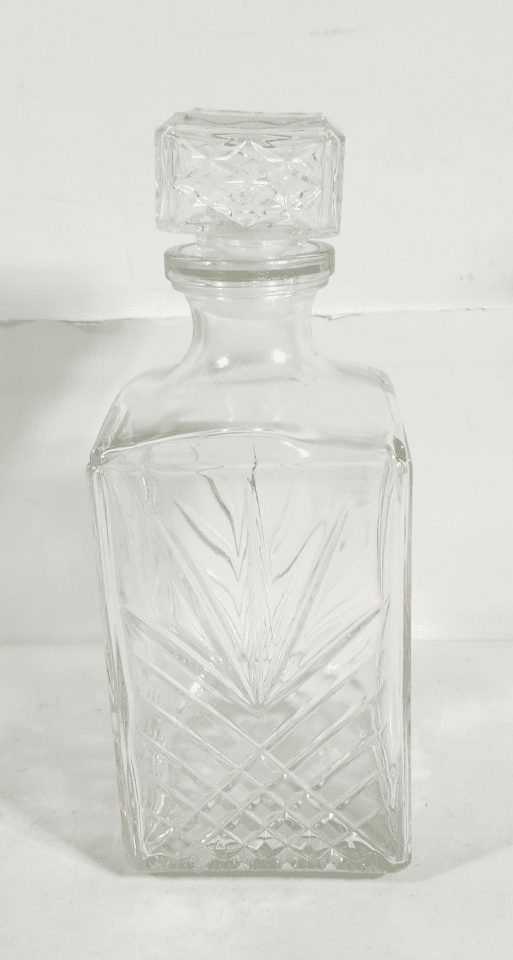 Whiskey Liquor Decanter Italian Cut Crystal W/Stopper Starburst Italy Vintage - Thumbnail 5