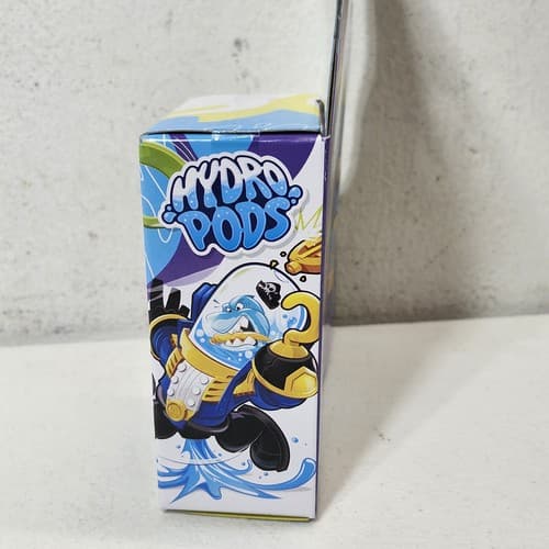 Hydro Pods Marvel Starter Pack Set Water Activated Kids Toy NEW - Thumbnail 3