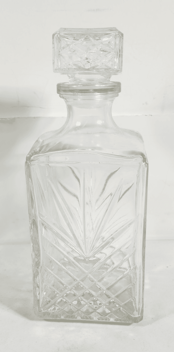 Whiskey Liquor Decanter Italian Cut Crystal W/Stopper Starburst Italy Vintage - Thumbnail 4