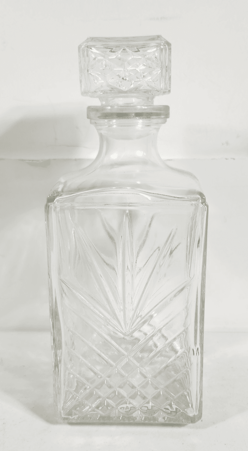 Whiskey Liquor Decanter Italian Cut Crystal W/Stopper Starburst Italy Vintage