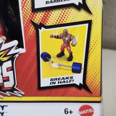 WWE Knuckle Crunchers The All Mighty Bobby Lashley Action Figure Barbells NEW - Thumbnail 4