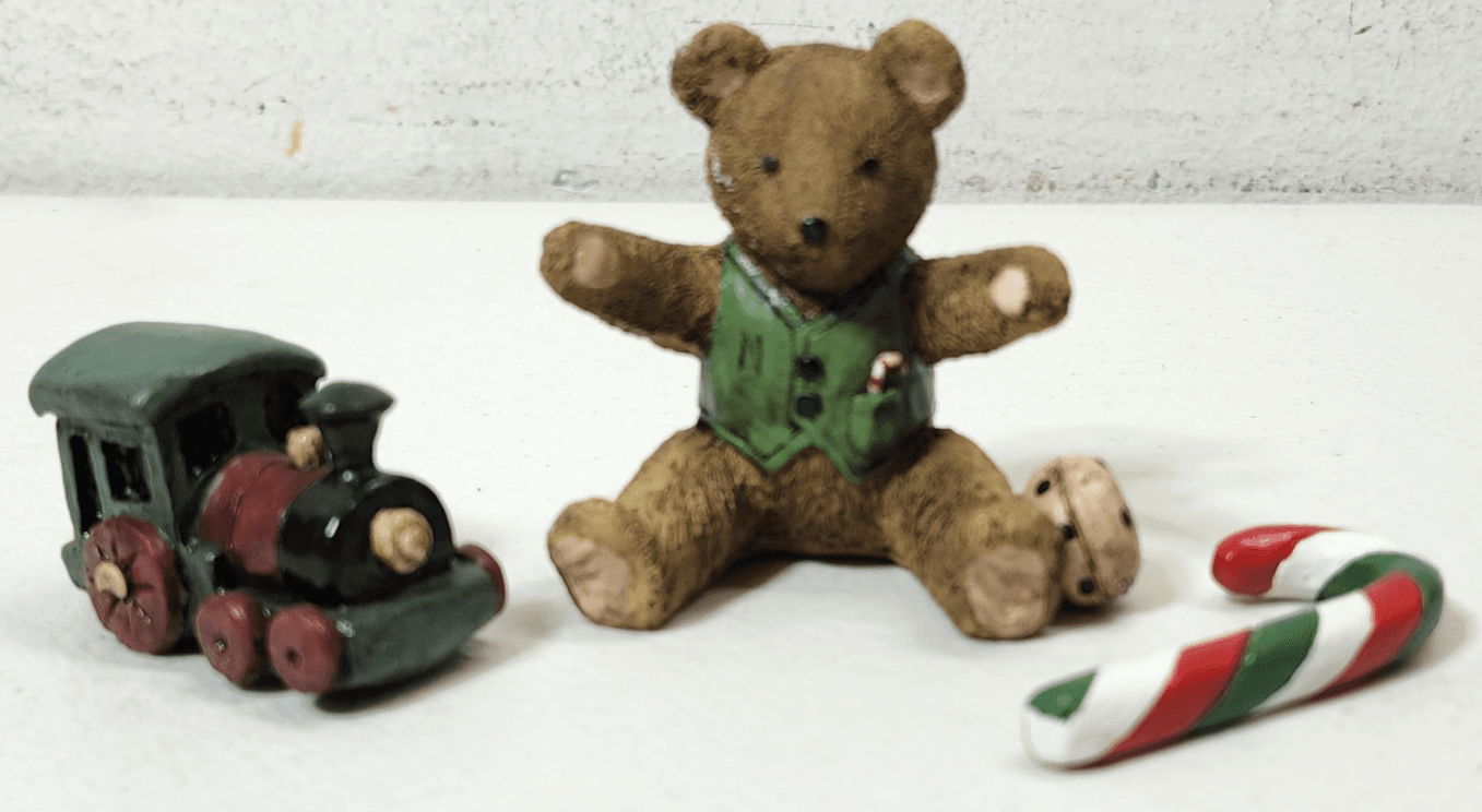 Mark Klaus Bear Train Candy Cane Figure Home Decor With Box #860036 - Thumbnail 3