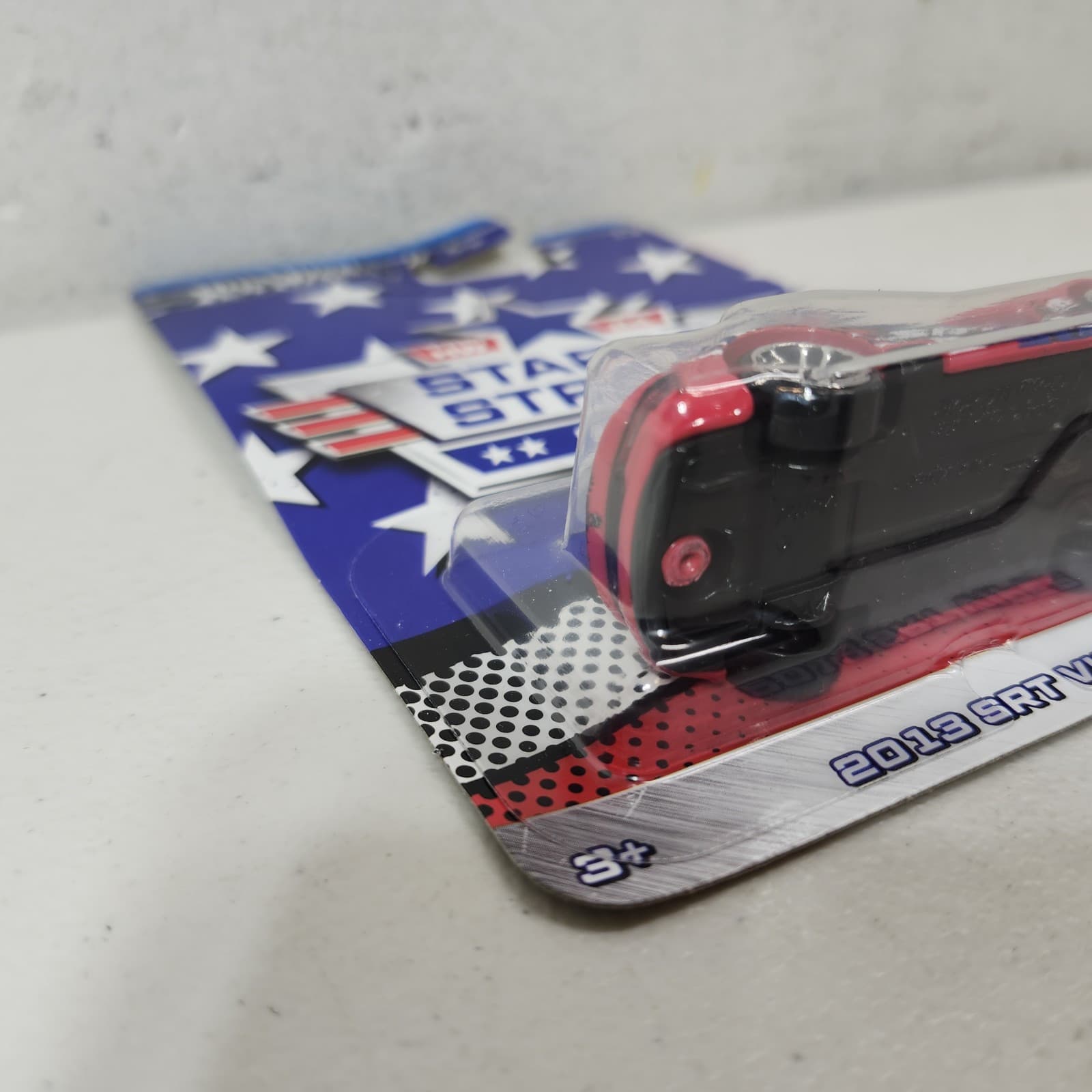 Hot Wheels Stars And Stripes 2013 SRT Viper Red 1/64 Car Toy Vehicle NEW - Thumbnail 5