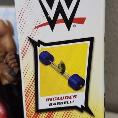 WWE Knuckle Crunchers The All Mighty Bobby Lashley Action Figure Barbells NEW - Thumbnail 3