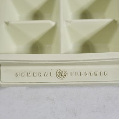 Vintage GE General Electric Ice Cube Tray Plastic Lot of 2 Stackable - Thumbnail 3