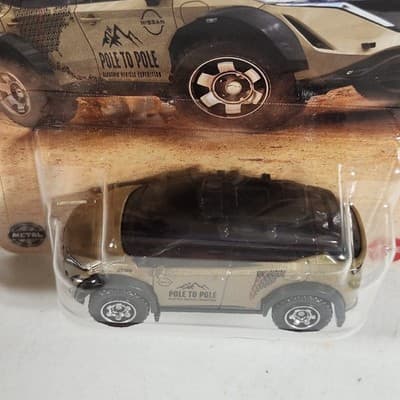 2025 Matchbox Nissan Ariya Pole to Pole Car 1/64 Toy Vehicle NEW - Thumbnail 3