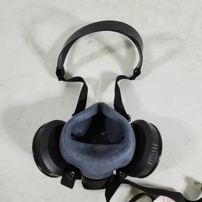 MSA Comfo Classic Half-Mask Respirator NEW - Thumbnail 7
