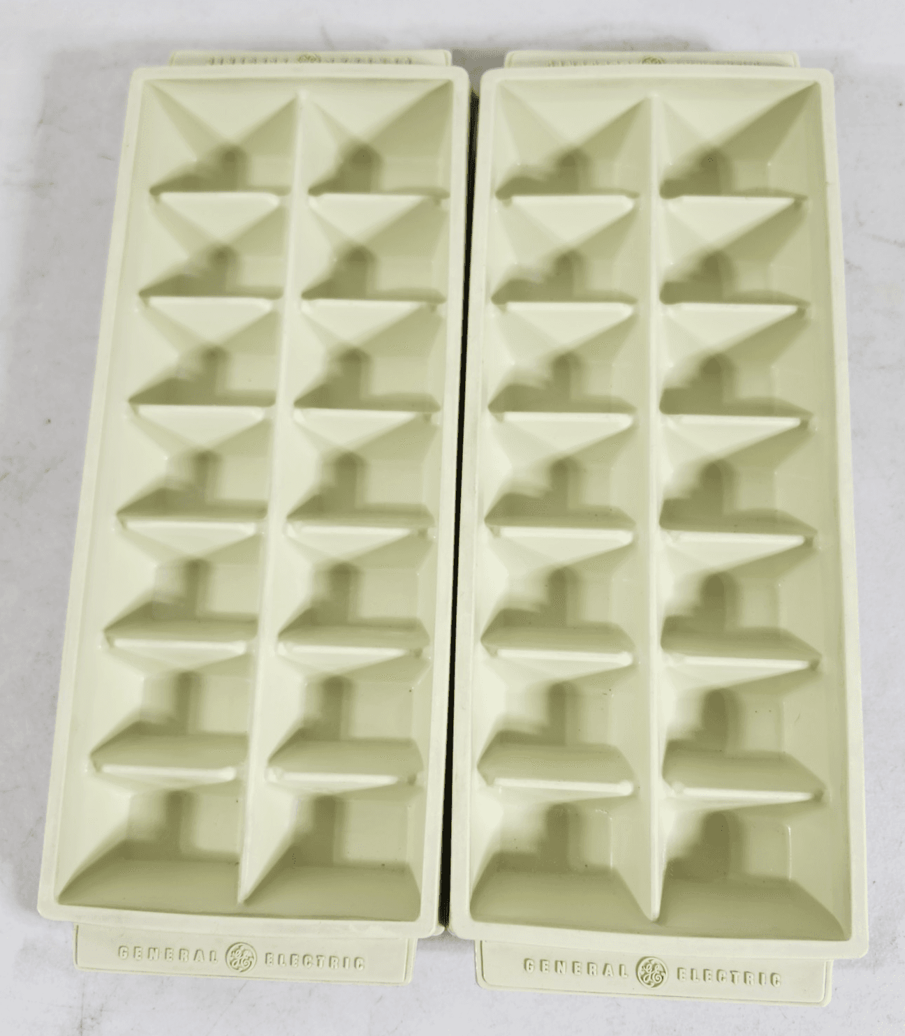 Vintage GE General Electric Ice Cube Tray Plastic Lot of 2 Stackable