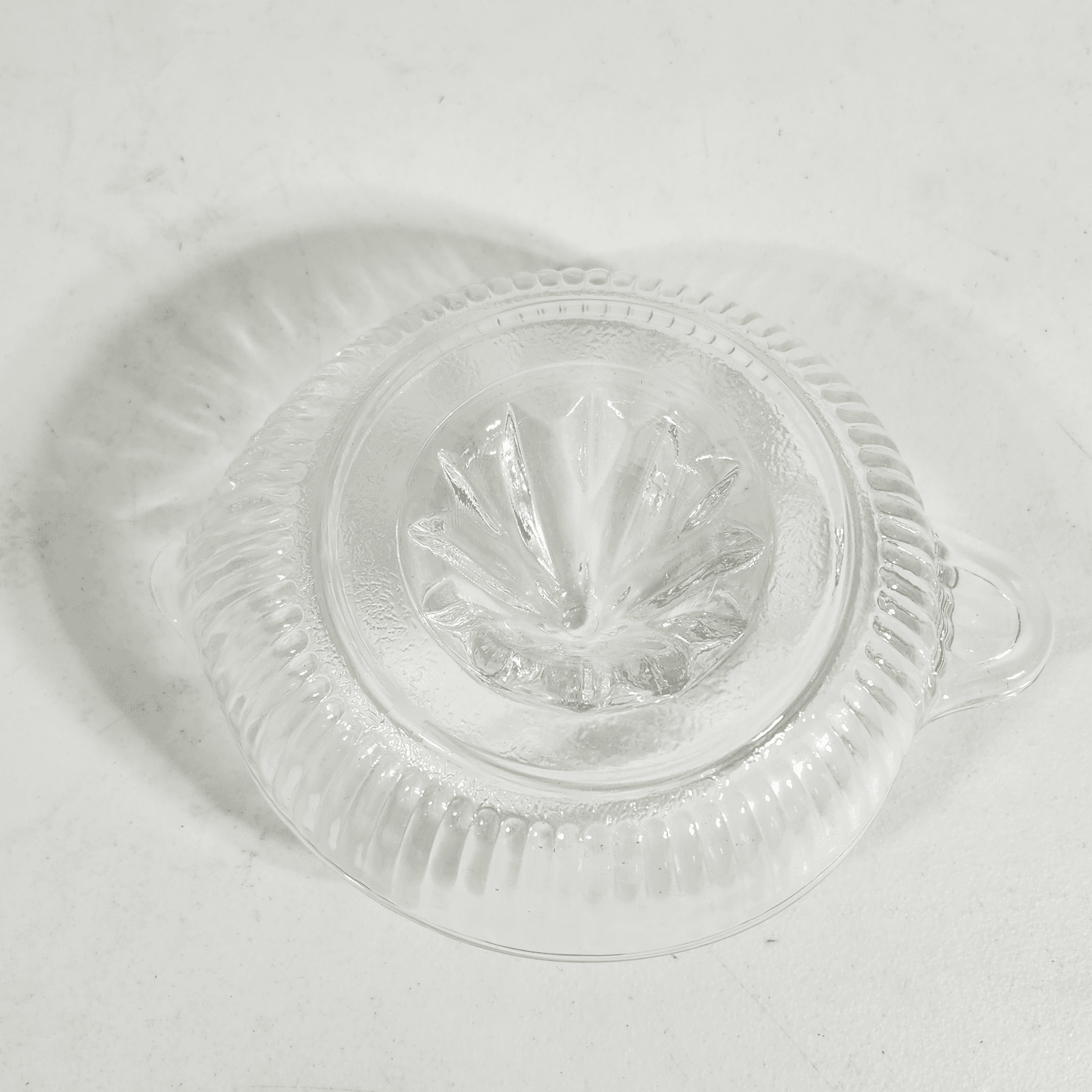 Vintage Textured Glass Lemon Orange Citrus Juice Maker Squeezer Reamer Juicer - Thumbnail 7