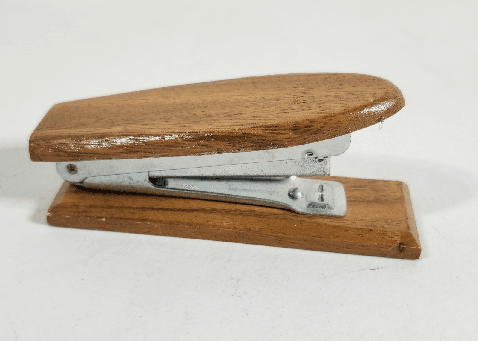Vintage Wooden Hawaii Surfboard Shaped Stapler Lanakila 4.5" Desk Decor
