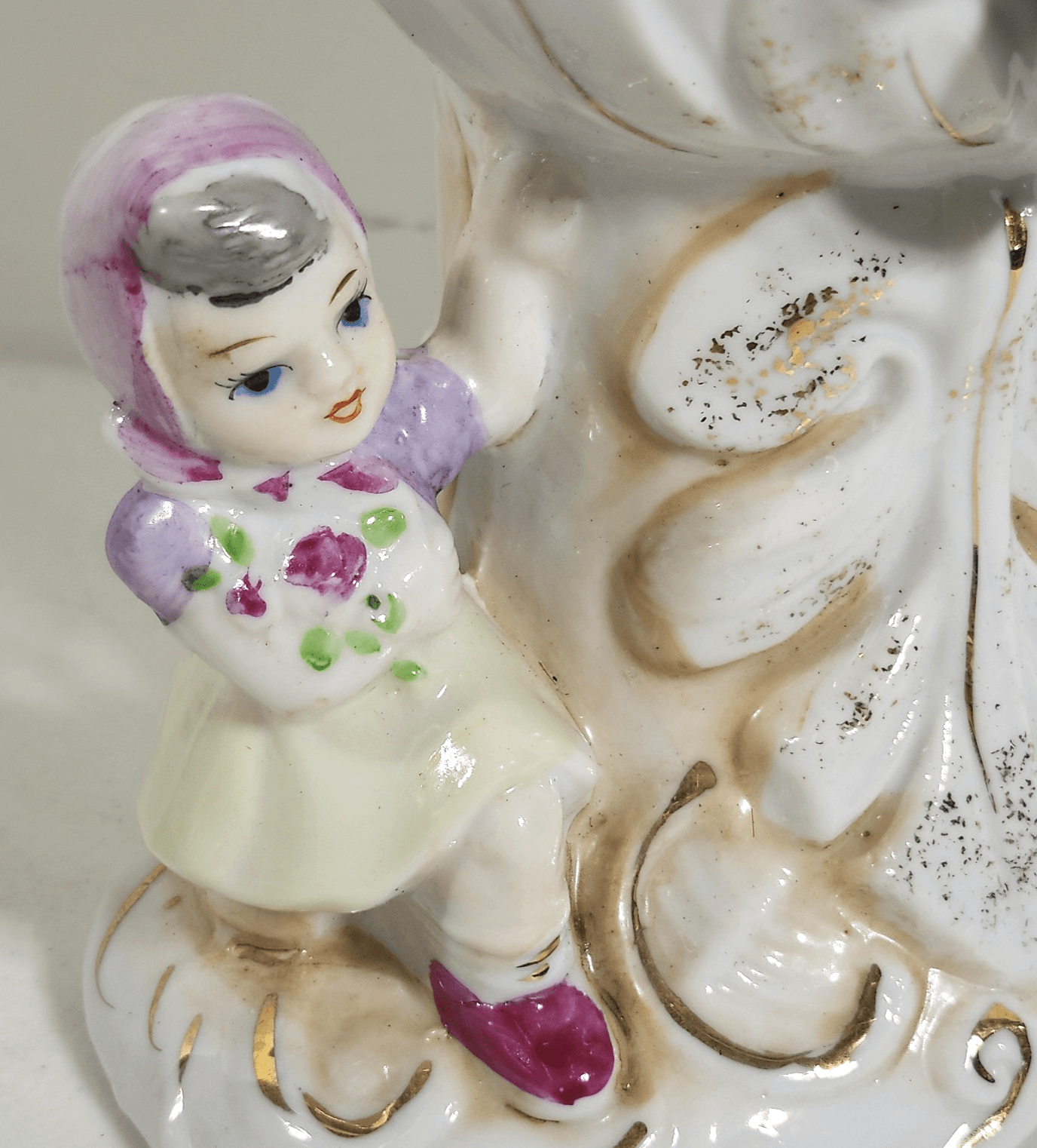 Vintage Planter Vase Rose Girl & Boy Gold Trim Porcelain Home Decor 6" - Thumbnail 5