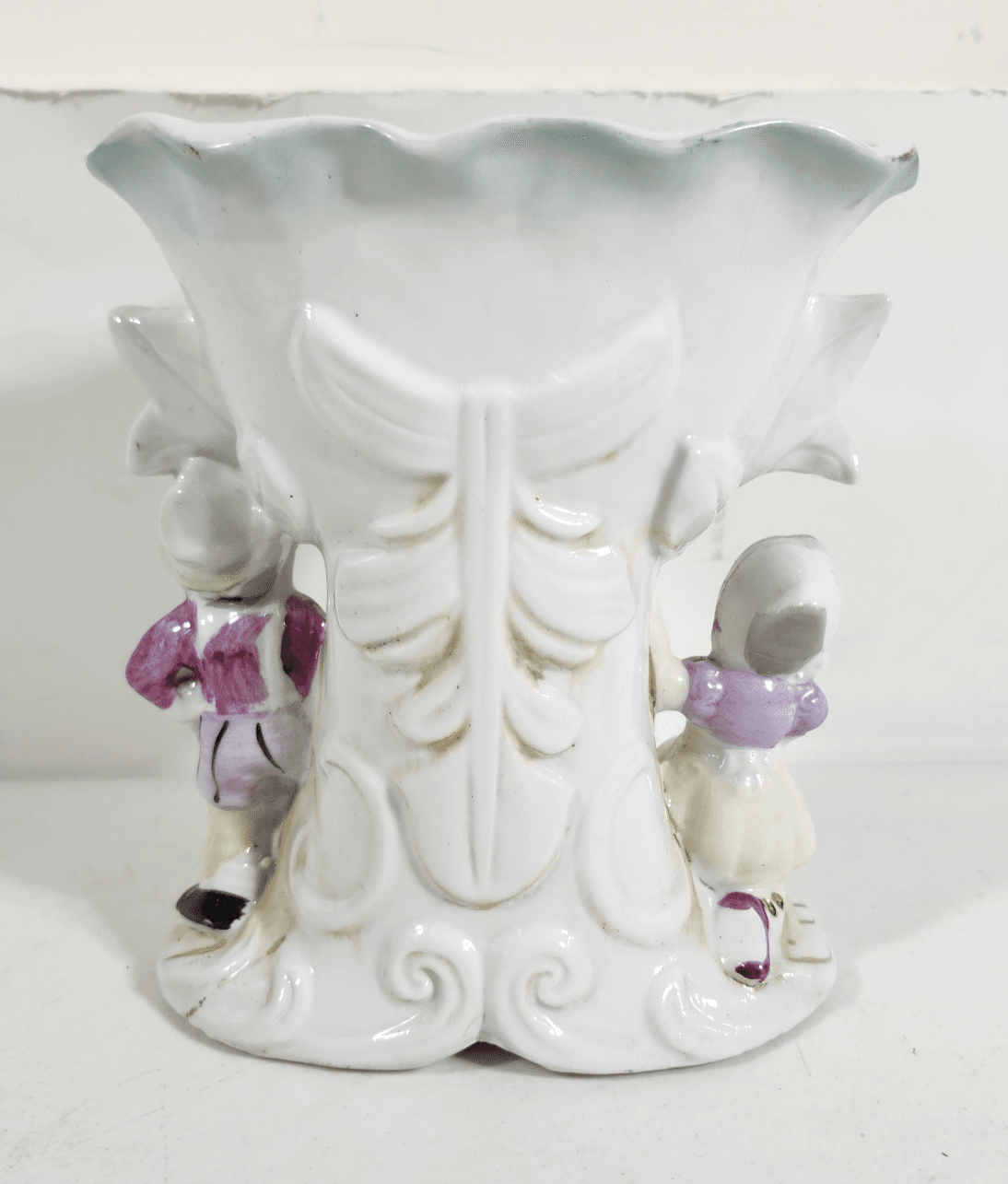 Vintage Planter Vase Rose Girl & Boy Gold Trim Porcelain Home Decor 6" - Thumbnail 7