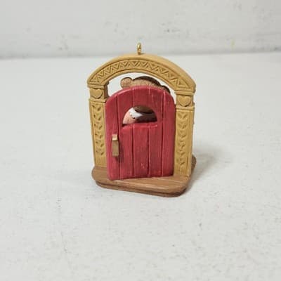 Hallmark Keepsake Ornament Mama Bear Your Always Welcome Holiday Home Decor - Thumbnail 4