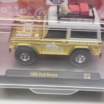 M2 Machines Coca-Cola Santa 1966 Ford Bronco Christmas 2025 Gold Car Toy NEW - Thumbnail 3