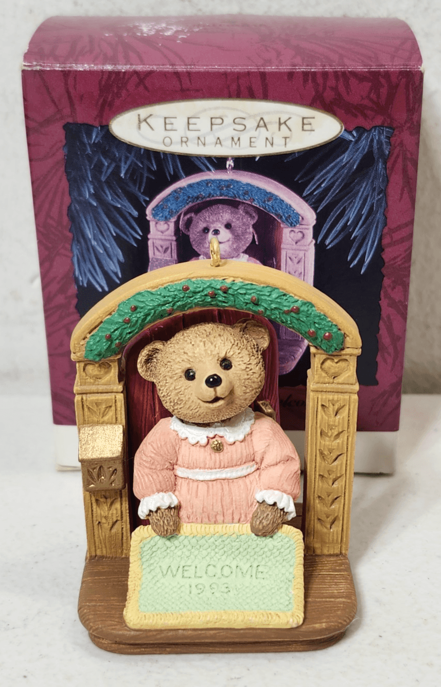 Hallmark Keepsake Ornament Mama Bear Your Always Welcome Holiday Home Decor